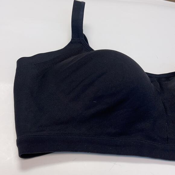 Warner's Easy Does It Wire Free Contour Bra - Picture 3 of 8